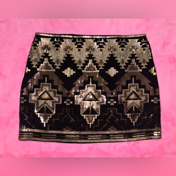 Set of 3, Express Sequin Tank, Peplum Top, & Sequin Mini Skirt - Picture 5 of 10